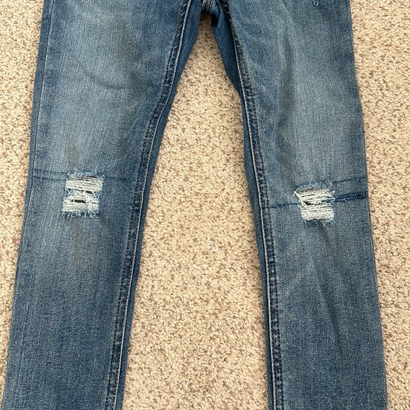 GAP Kids Distressed Skinny Jean, 6 - Picture 3 of 9